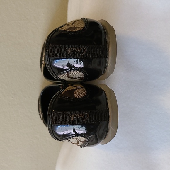 Coach Cecile brown/tan flats size 7.5 - Picture 3 of 6